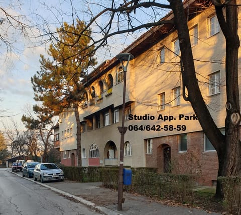 Apartman Park Jagodina-studio u centru grada FREE parking Apartment in Serbia
