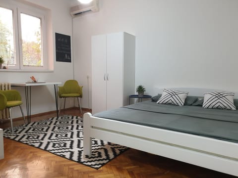 Apartman Park Jagodina-studio u centru grada FREE parking Apartment in Serbia