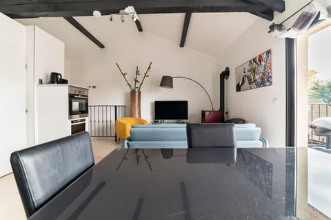 Veyrier du lac petite maison proche d'Annecy House in Haute-Savoie