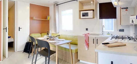 Camping Porto Vecchio Campground/ 
RV Resort in Zonza