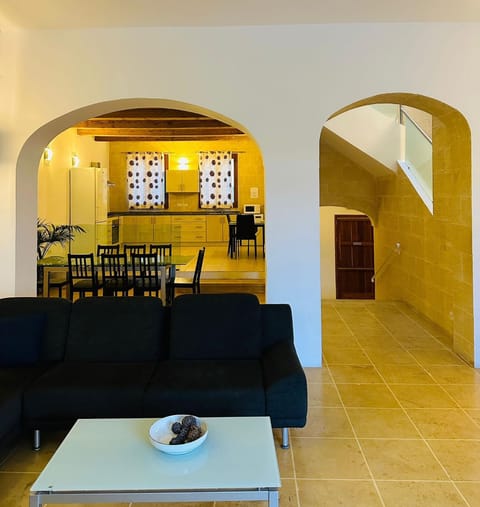 Kewkba Holiday Home House in Malta