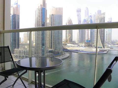 Day, Living room, Seating area, Dining area, River view