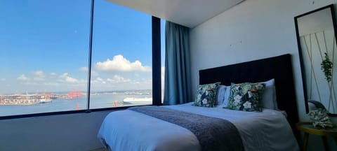 Bedroom, Sea view