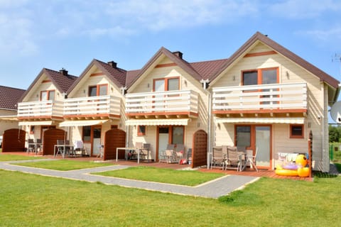 Piasek i Woda Drewniane Domki w Grzybowie House in West Pomeranian Voivodeship, Poland