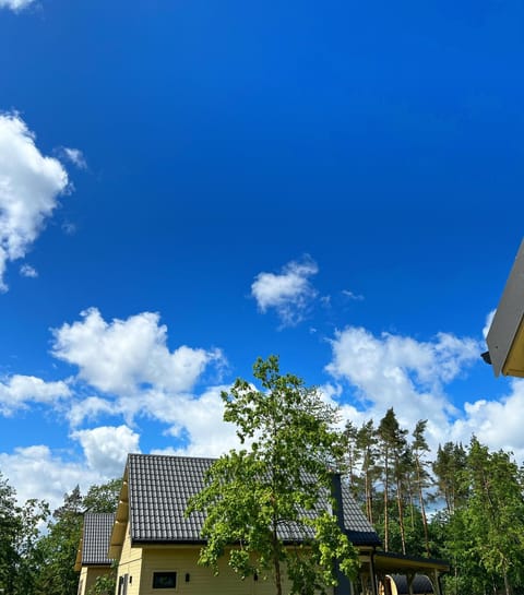 Aparthouse Siemiany House in Pomeranian Voivodeship