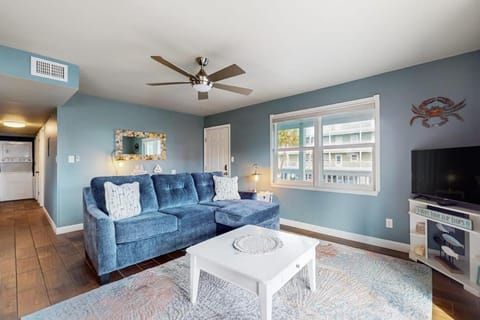 Lagoon Run House in West Beach