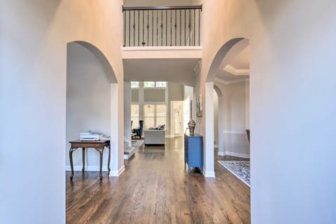 Updated Mableton Home about 14 Miles to Downtown ATL! House in Mableton