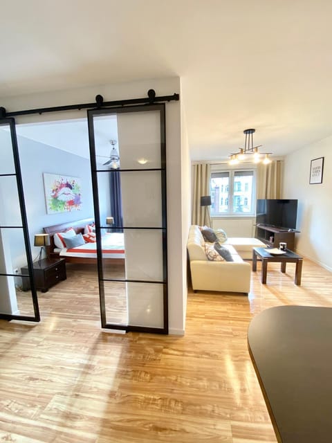 Plac 14- przestronny apartament 60 m2 w centrum Apartment in Swinoujscie