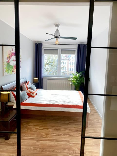 Plac 14- przestronny apartament 60 m2 w centrum Apartment in Swinoujscie