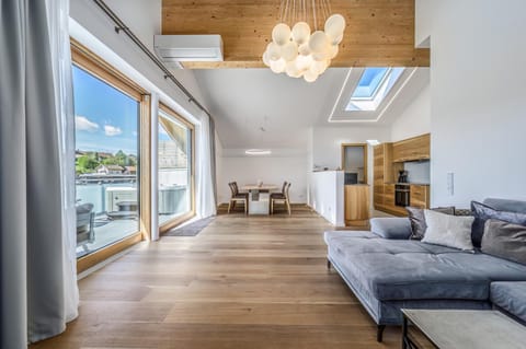Balcony/Terrace, Living room