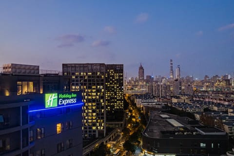Property building, City view