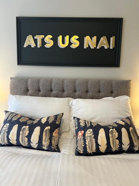 Quay House, North Coast 6 bedroom holiday home House in Ballycastle