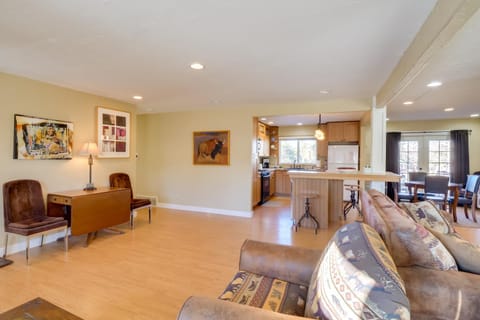 Quaint Leadville Home with Grill Walk to Dtwn! House in Leadville