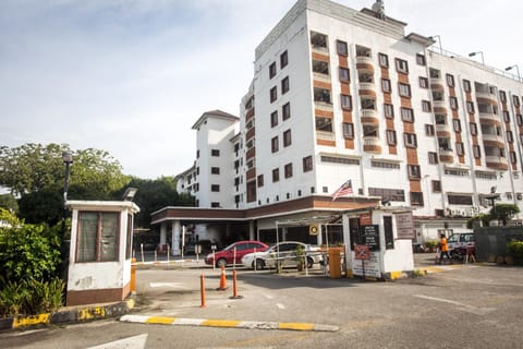 Property building, Parking
