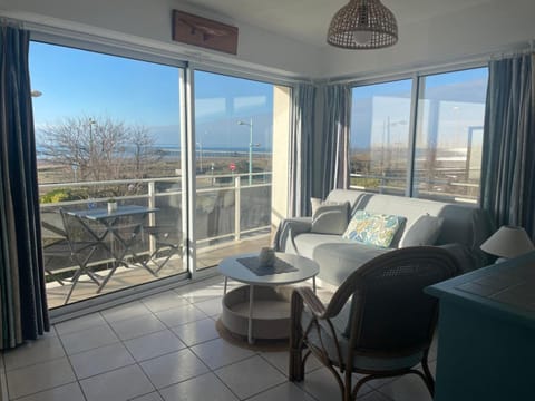 Balcony/Terrace, Living room, Sea view