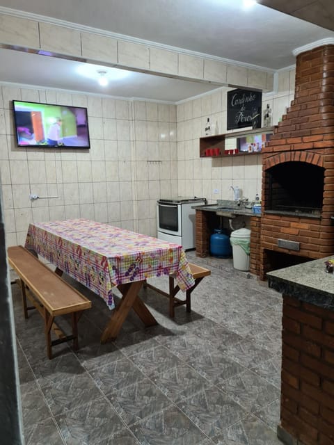 BBQ facilities, Dining area