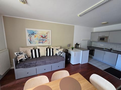 Kitchen or kitchenette, Living room, Seating area