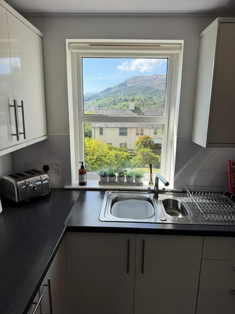 Two bedroom house in central Portree House in Portree