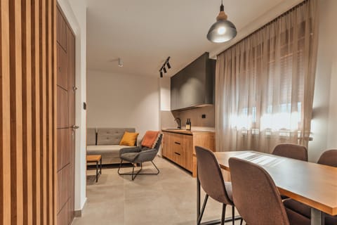 Living room, Seating area, Dining area, kitchen