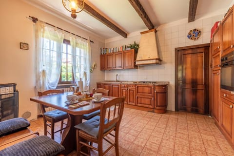 Raffinatezza rustica nella campagna Veneziana Apartment in Friuli-Venezia Giulia