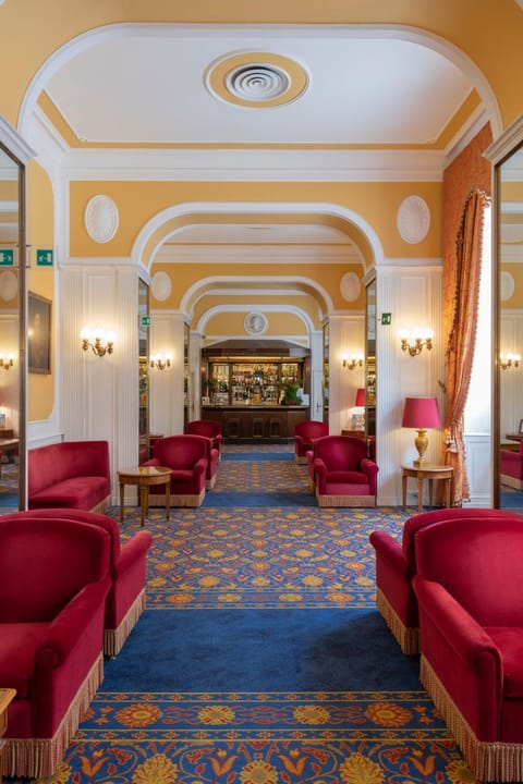 Property building, Food and drinks, Other, Decorative detail