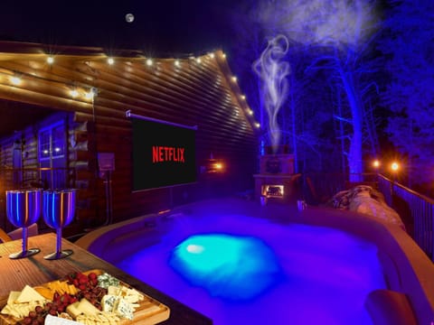 Enchanted Forest Cabin And Teepee! Lights & Laser Show! Private Hot Tub! Unique Stay! Cabin in Sevierville