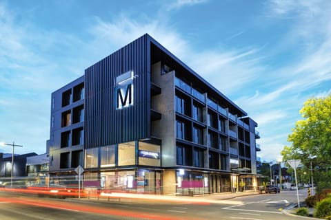 Property building, Neighbourhood, Street view