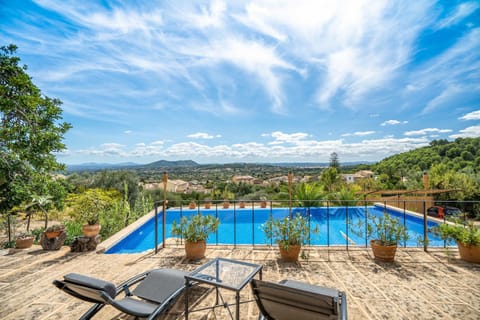 Property building, Balcony/Terrace