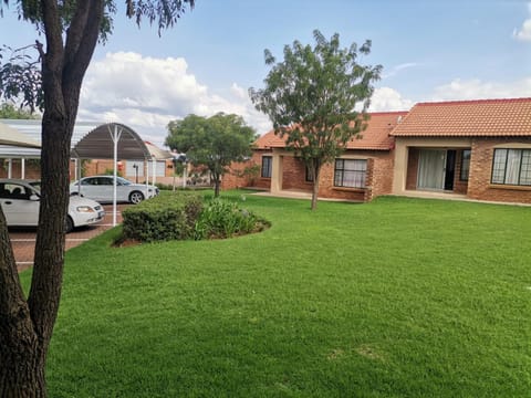 Garden, Garden