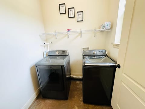 Chateau 2 Apartment in Mississippi