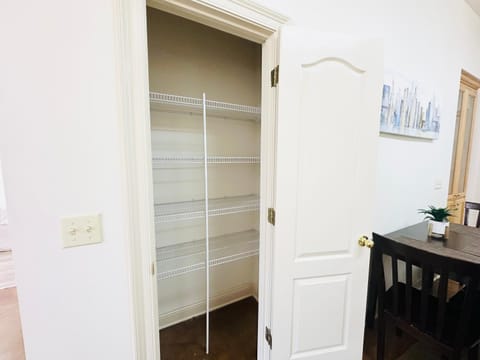 Chateau 6 Apartment in Mississippi