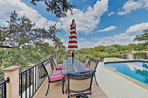 Sacred Vista House in Horseshoe Bay