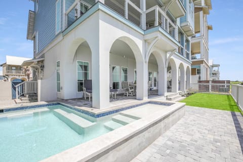 Big Blue at Palmilla Beach House in Port Aransas