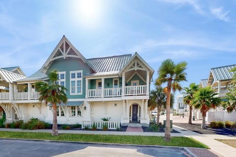 Crab Manor at Palmilla Beach House in Port Aransas