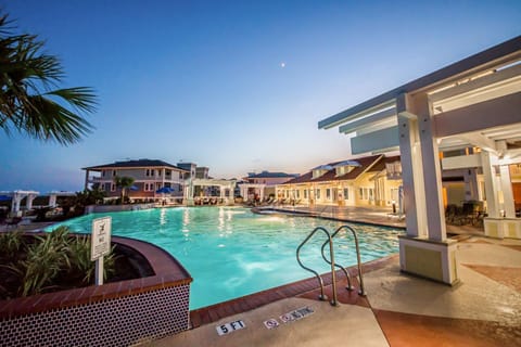 Pointe West Retreat Unit 302 Apartment in Galveston Island