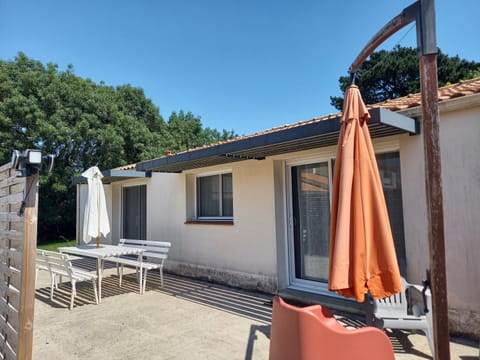 Property building, Balcony/Terrace