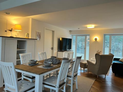 Balcony/Terrace, Kitchen or kitchenette, Living room