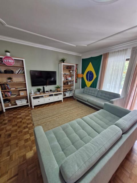 Communal lounge/ TV room, Living room