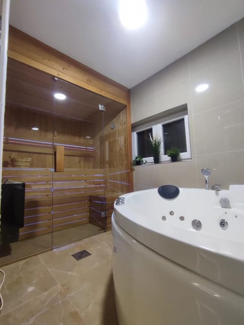 Spa and wellness centre/facilities