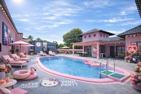 Property building, Pool view, Swimming pool