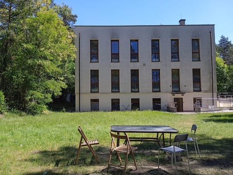 Property building, Balcony/Terrace, Seating area
