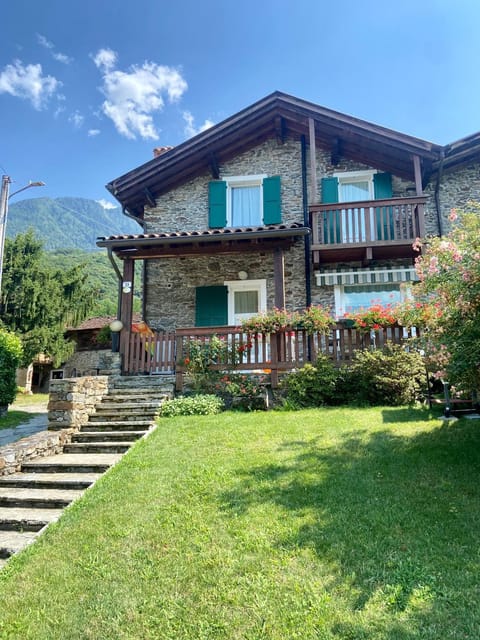 Casa Carola House in Colico