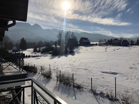 Winter, Balcony/Terrace, Landmark view, Landmark view, Mountain view, Sunrise, Inner courtyard view
