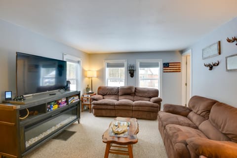 Adirondacks Cabin Fish, Hunt and Hike! Cabin in Adirondack Mountains