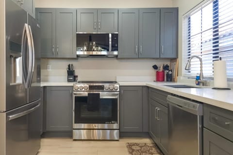 Near Spring Training! Snowbird Mesa Condo with Pool Apartment in Mesa