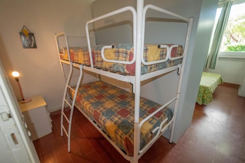 Photo of the whole room, Bedroom, bunk bed