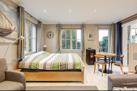 Cosy Studio close to Bruxelles South Charleroi Airport Apartment in Wallonia, Belgium