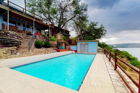 Casa del Lago House in Marble Falls