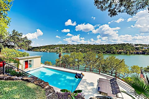 Casa del Lago House in Marble Falls