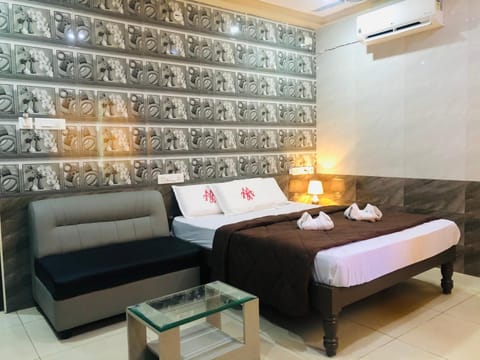 Living room, Bedroom
